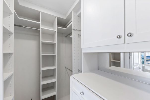 Interior, Walk-in Closets