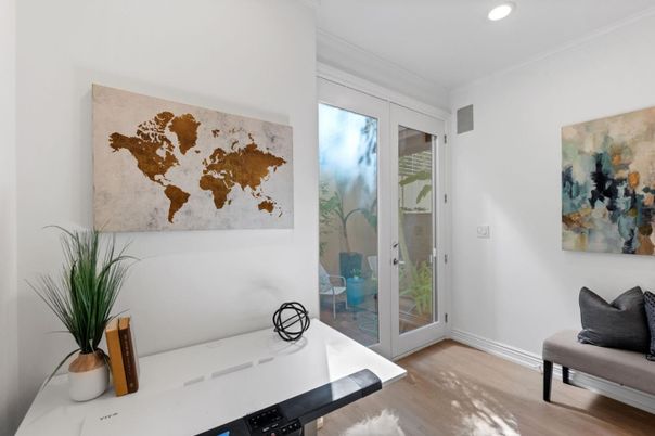 Home Office, Interior, Recessed Lighting, Wood Texture Flooring