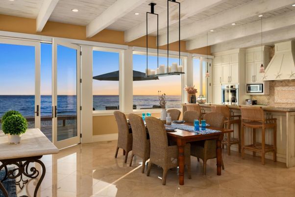 Dining room, Interior, Kitchen, Pendant Lights, Recessed Lighting, Water