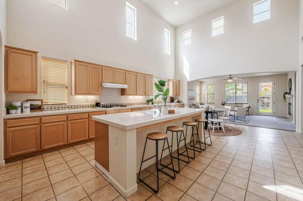 Dining room, Interior, Kitchen, Recessed Lighting