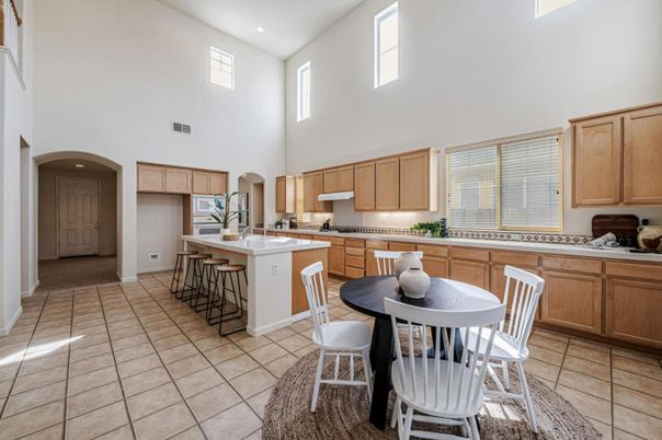 Dining room, Interior, Kitchen, Recessed Lighting