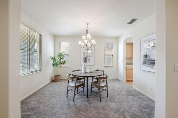 Chandelier, Dining room, Interior