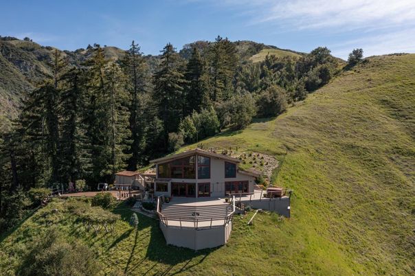 Backyard, Exterior, Hot Tub