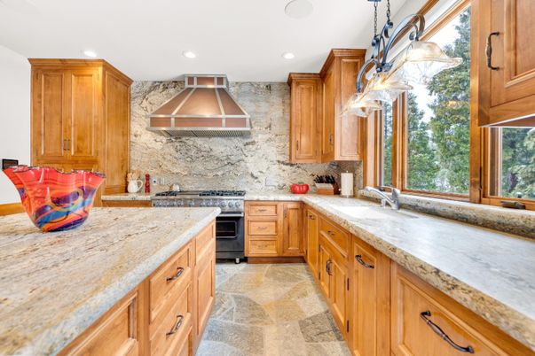 Interior, Kitchen, Recessed Lighting, Stone Walls