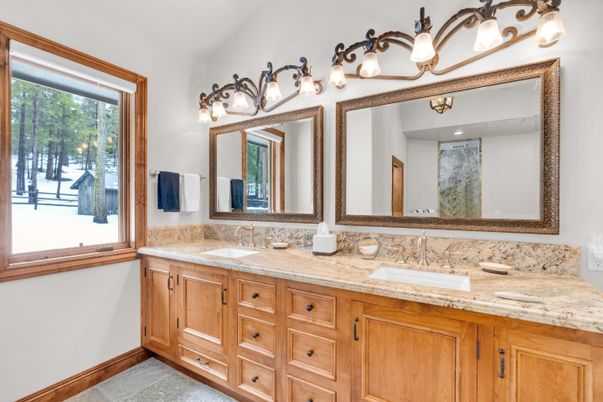 Bathroom, Dual Sink Vanities, Interior