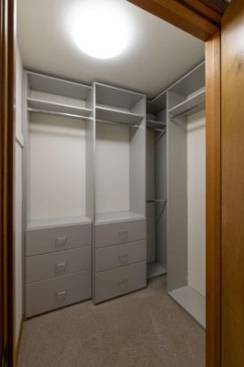 Interior, Walk-in Closets