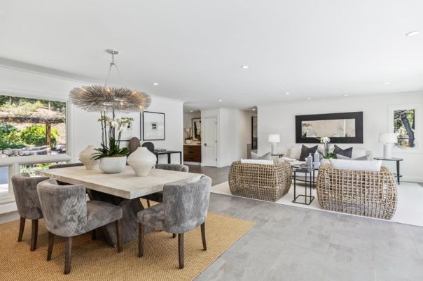 Dining room, Interior, Living room, Pendant Lights, Recessed Lighting