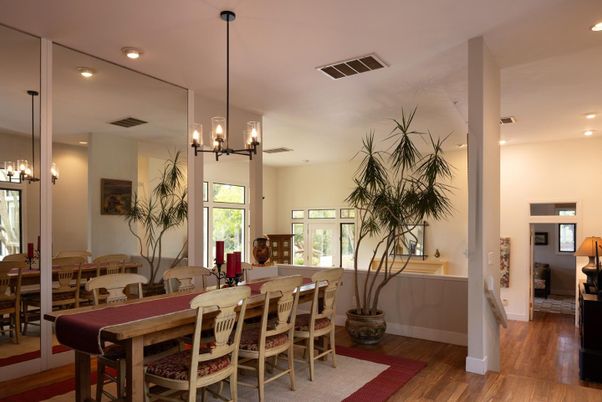 Chandelier, Dining room, Interior, Pendant Lights, Recessed Lighting, Wood Texture Flooring