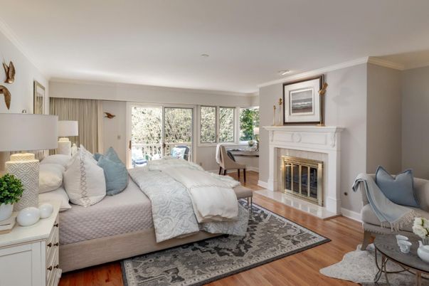 Bedroom, Fireplace, Interior, Recessed Lighting, Wood Texture Flooring