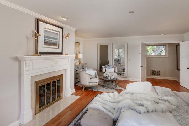 Fireplace, Interior, Living room, Recessed Lighting, Wood Texture Flooring