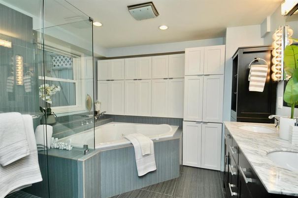 Bathroom, Dual Sink Vanities, Glass Shower, Interior, Recessed Lighting