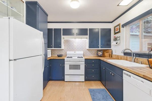 Interior, Kitchen, Wood Texture Flooring