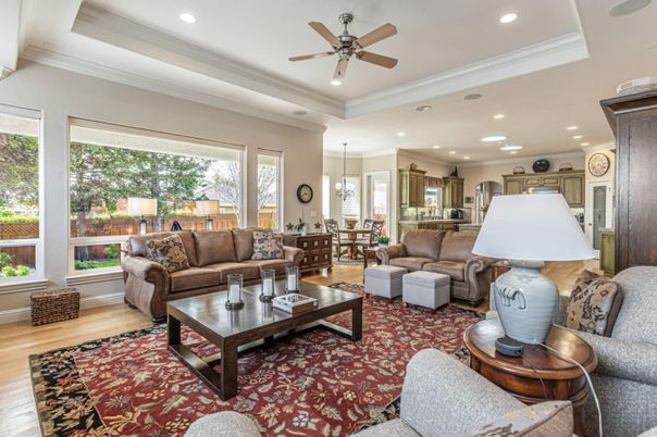 Dining room, Interior, Living room, Pendant Lights, Recessed Lighting, Wood Texture Flooring