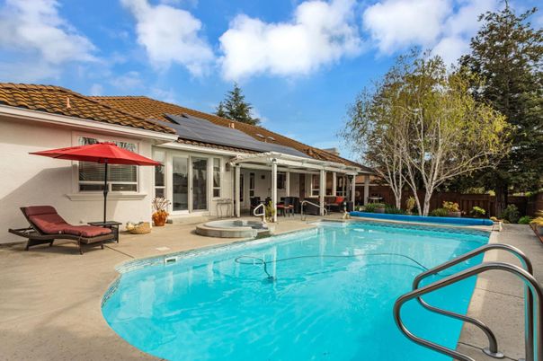 Exterior, Pool, Solar Panels