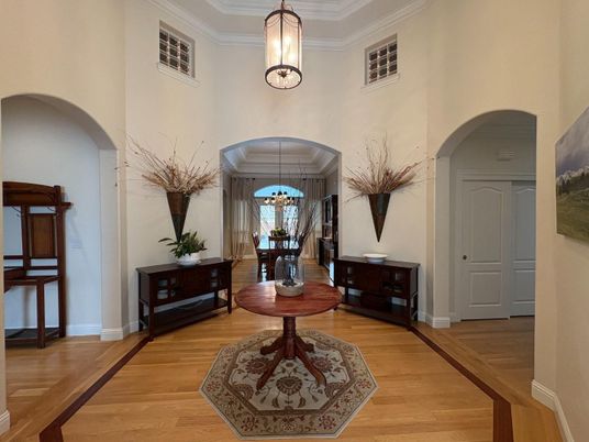 Interior, Pendant Lights, Wood Texture Flooring