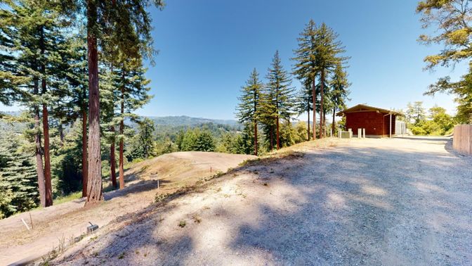 Backyard, Detached Garage, Exterior