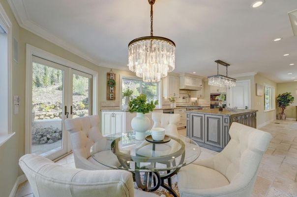 Chandelier, Dining room, Interior, Kitchen, Recessed Lighting