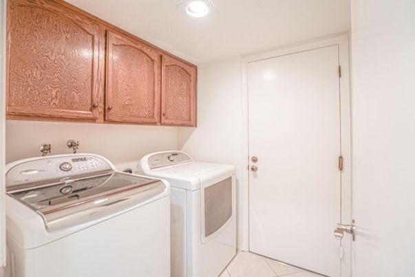 Interior, Recessed Lighting, Washer