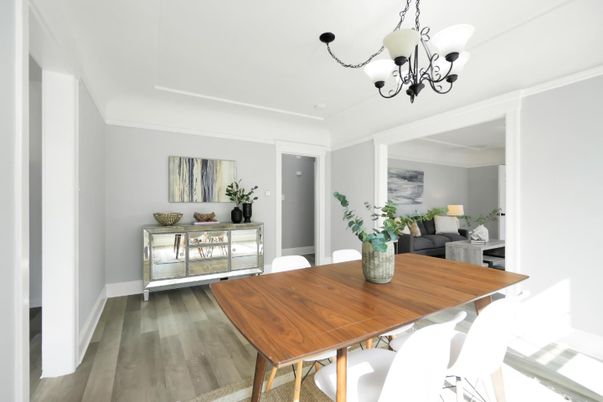 Chandelier, Dining room, Interior, Wood Texture Flooring