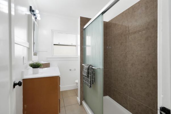 Bathroom, Glass Shower, Interior