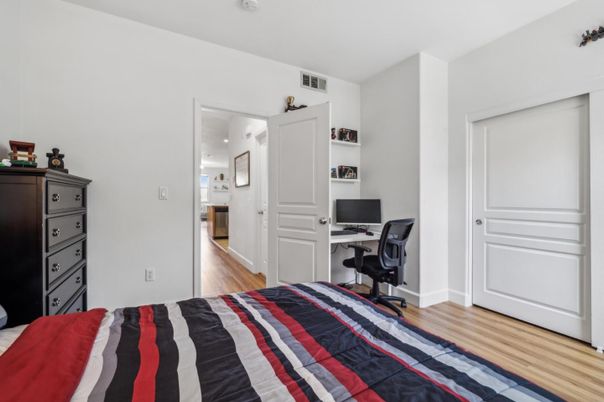 Bedroom, Home Office, Interior, Wood Texture Flooring