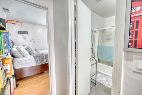 Bathroom, Bedroom, Interior, Wood Texture Flooring