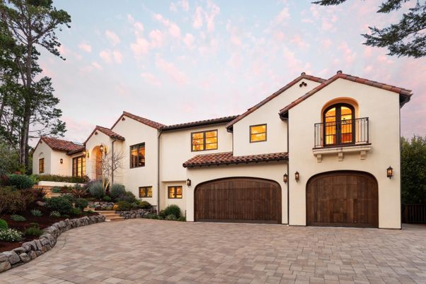 Attached, Exterior, Facade, Spanish Mediterranean
