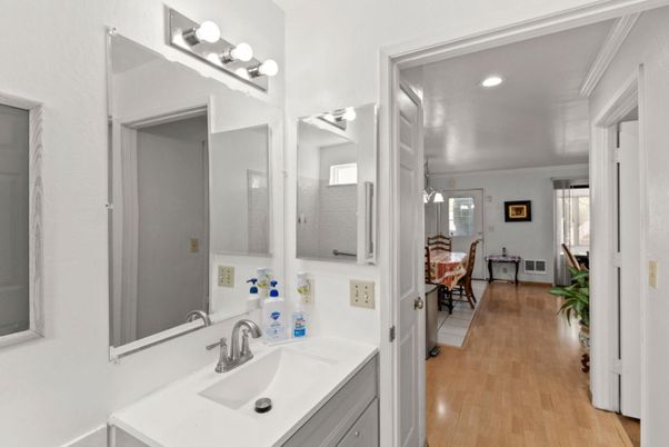 Bathroom, Dining room, Interior, Recessed Lighting, Wood Texture Flooring
