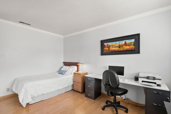 Bedroom, Home Office, Interior, Wood Texture Flooring