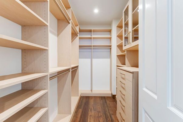 Interior, Recessed Lighting, Walk-in Closets, Wood Texture Flooring