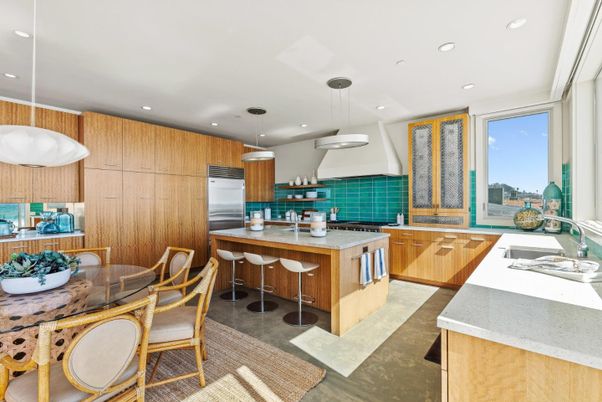 Dining room, Interior, Kitchen, Pendant Lights, Recessed Lighting, Stainless Steel Appliances