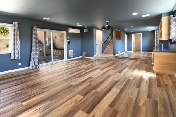 Empty room, Interior, Recessed Lighting, Wood Texture Flooring