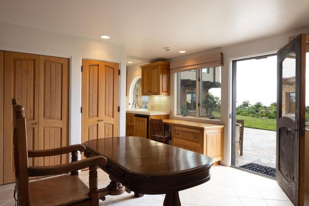 Dining room, Interior, Kitchen, Recessed Lighting