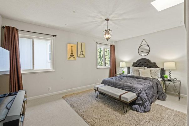 Bedroom, Interior, Pendant Lights