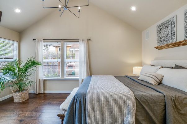 Bedroom, Interior, Pendant Lights, Recessed Lighting, Wood Texture Flooring