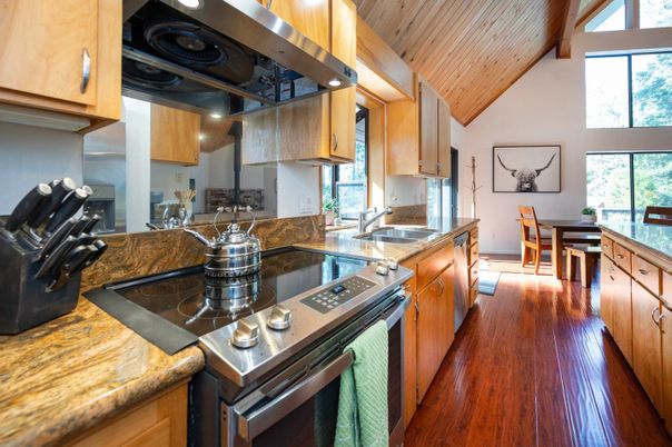 Dining room, Interior, Kitchen, Wooden Ceilings, Wood Texture Flooring