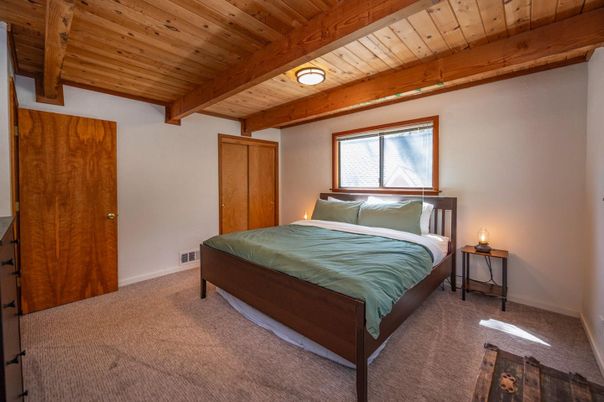 Bedroom, Interior, Wooden Beams, Wooden Ceilings