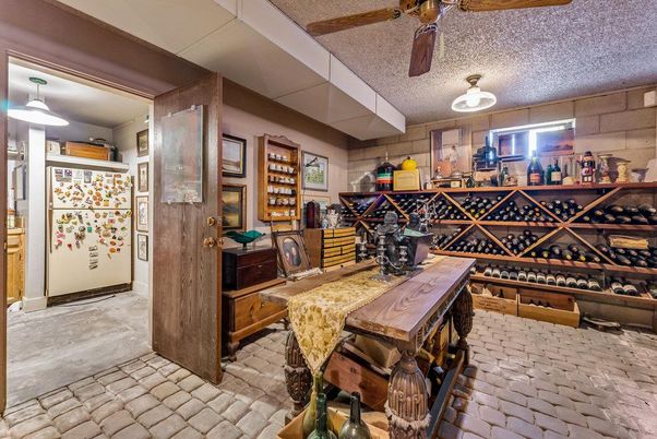 Dining room, Interior, Wine Storage