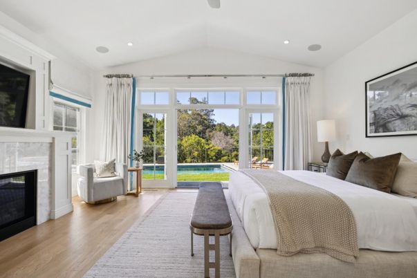 Bedroom, Fireplace, Interior, Recessed Lighting, Wood Texture Flooring