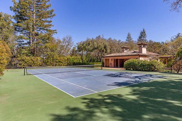 Exterior, Tennis Courts