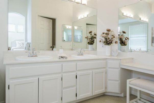 Bathroom, Dual Sink Vanities, Interior