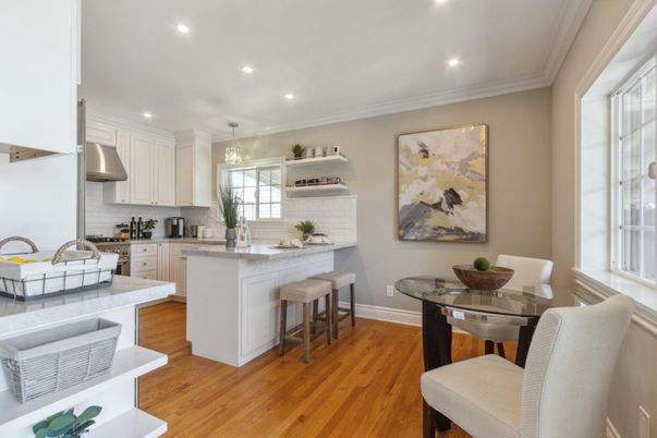 Dining room, Interior, Kitchen, Pendant Lights, Recessed Lighting, Stainless Steel Appliances, Wood Texture Flooring
