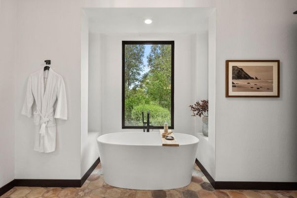 Bathroom, Free Standing Baths, Interior, Recessed Lighting