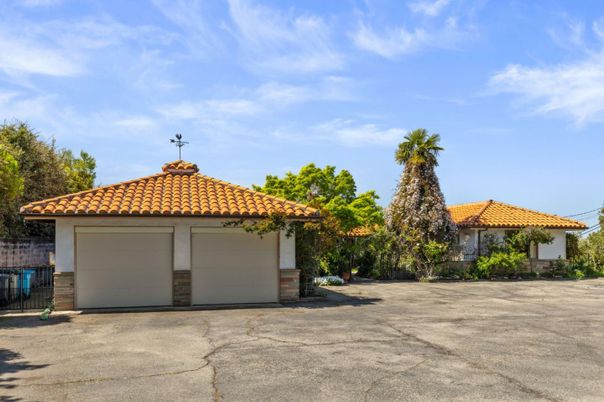 Backyard, Detached Garage, Exterior, Facade, Mediterranean
