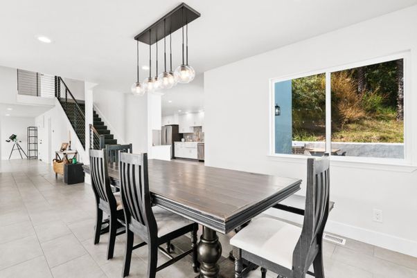 Dining room, Interior, Kitchen, Pendant Lights, Recessed Lighting