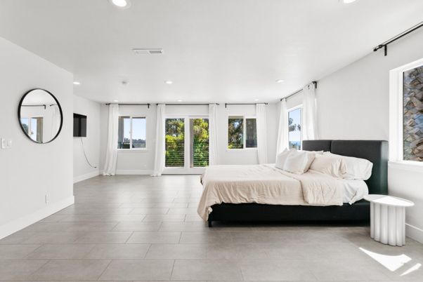 Bedroom, Interior, Recessed Lighting