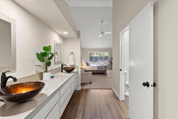 Bathroom, Bedroom, Interior, Recessed Lighting, Wood Texture Flooring