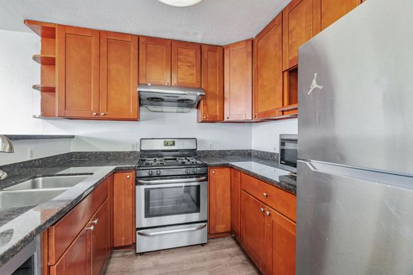 Interior, Kitchen, Stainless Steel Appliances, Wood Texture Flooring