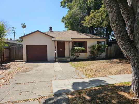 Attached, Backyard, Exterior, Facade, Ranch
