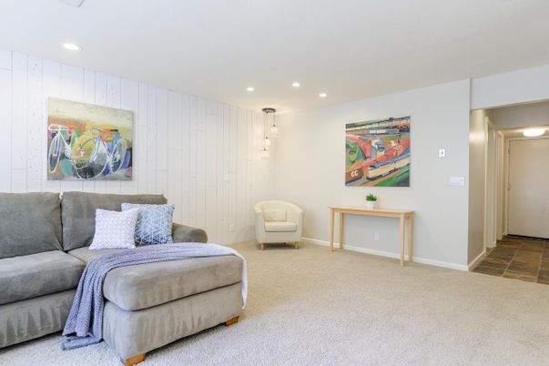 Interior, Recessed Lighting